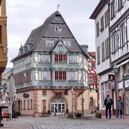 Hotel Zum Riesen - Aelteste Fuerstenherberge Deutschlands ミルテンベルク エクステリア 写真
