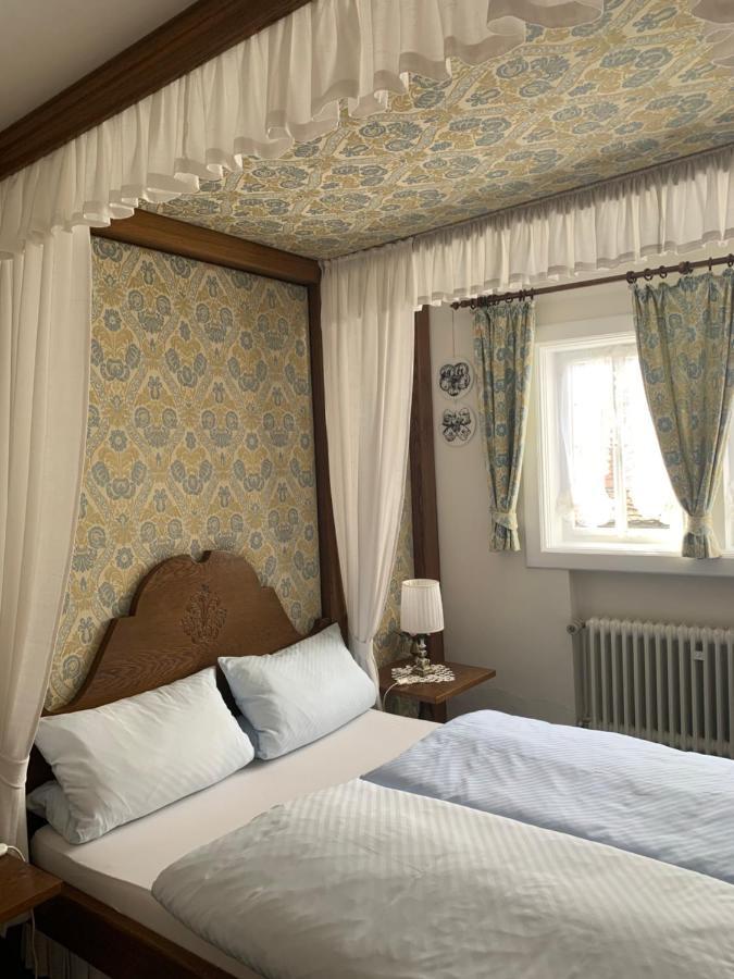 Hotel Zum Riesen - Aelteste Fuerstenherberge Deutschlands ミルテンベルク エクステリア 写真