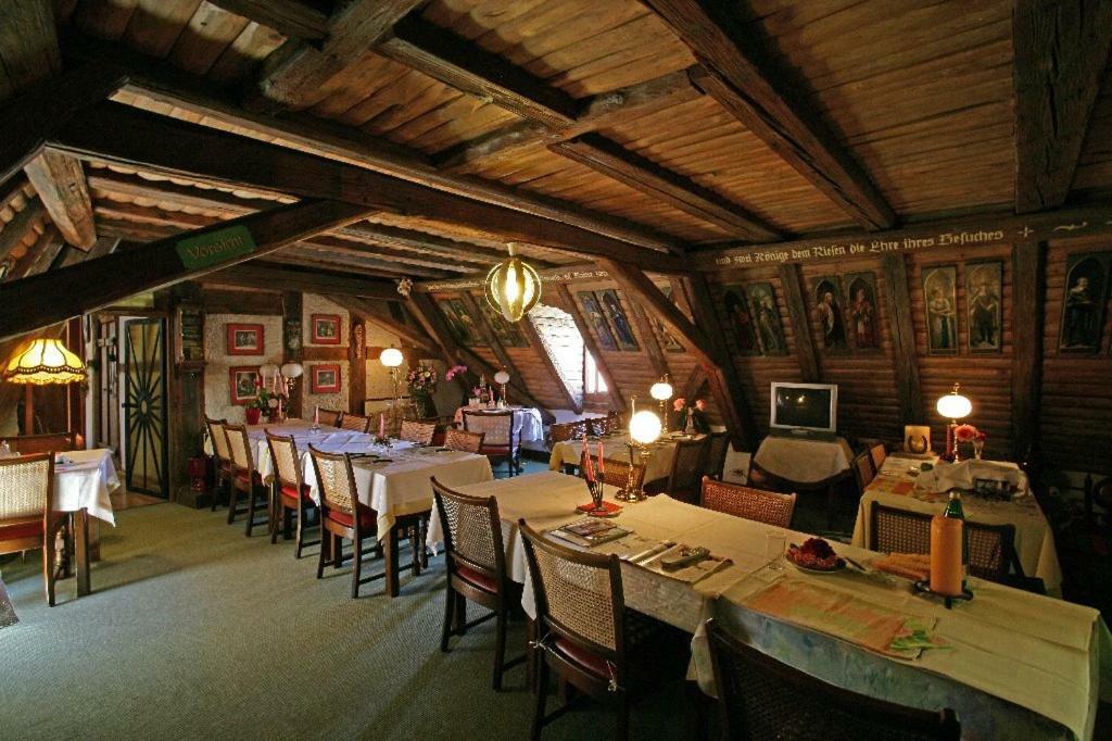 Hotel Zum Riesen - Aelteste Fuerstenherberge Deutschlands ミルテンベルク エクステリア 写真